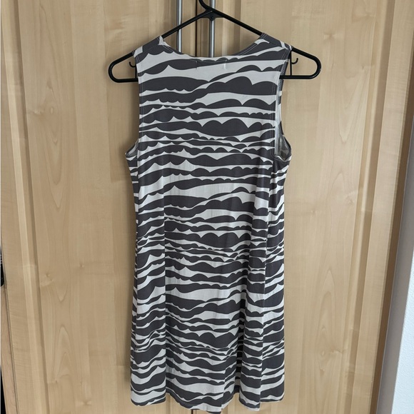 Fighting Eel Dress XS - Picture 2 of 2